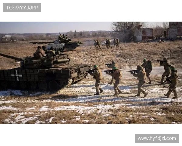 乌拉尔战役全兵种对抗策略分析与战术应用探讨